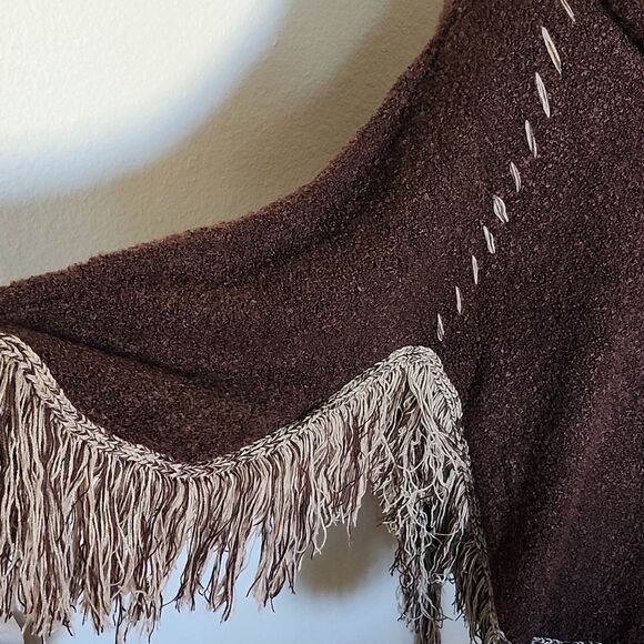 Scully Sweater/ Poncho - Picture 4 of 9